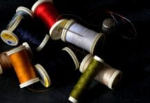 Klej podwójny punktowy na wkładzie odzieżowym